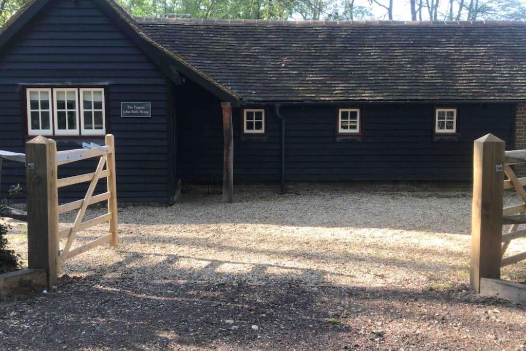 Cowfold The Piggery 빌라 외부 사진